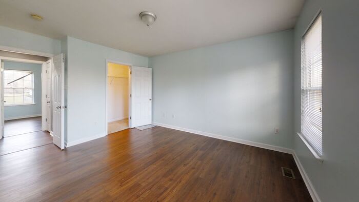12299 Eastern Avenue – photo 3