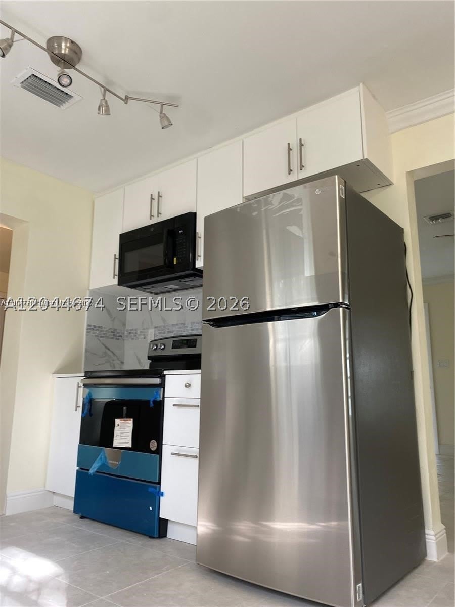 170 Nw 49Th St – photo 5