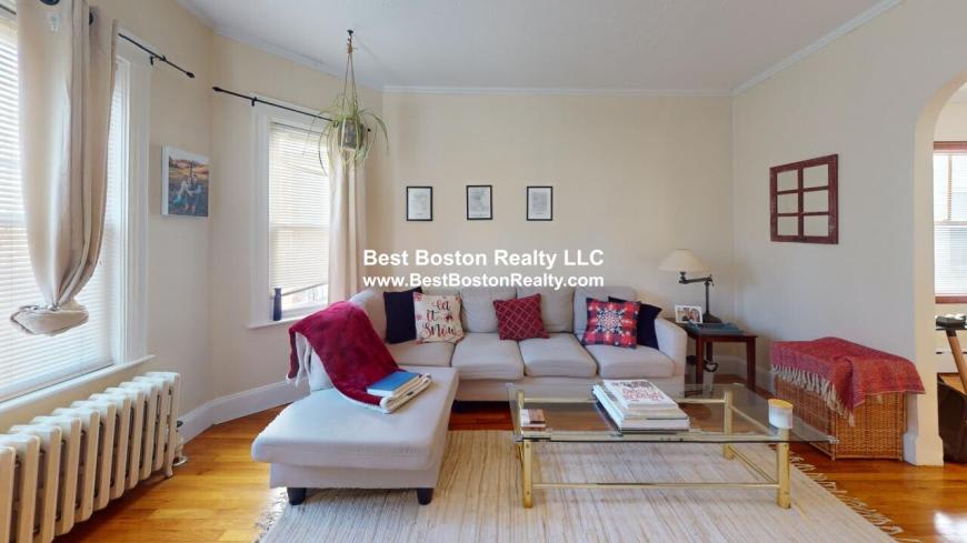 185 Grant Ave. – photo 1