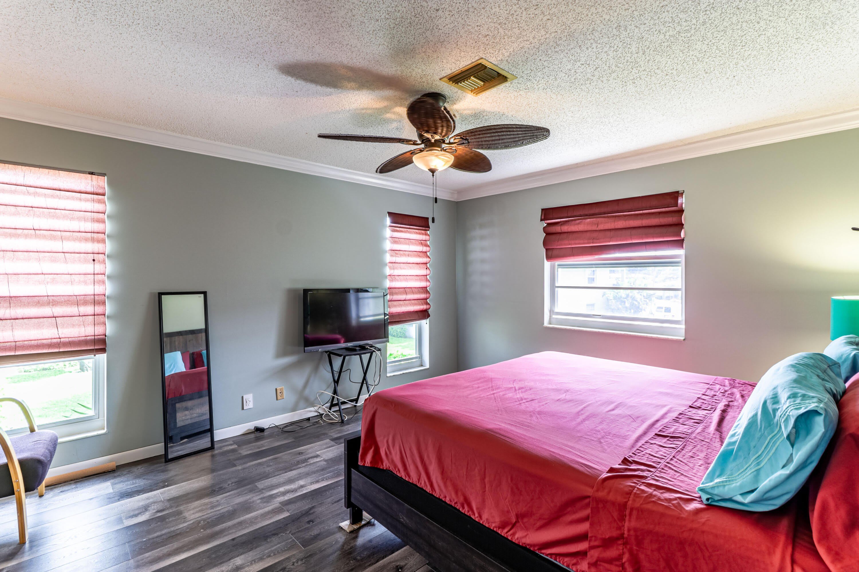 2460 Juniper Drive – photo 4