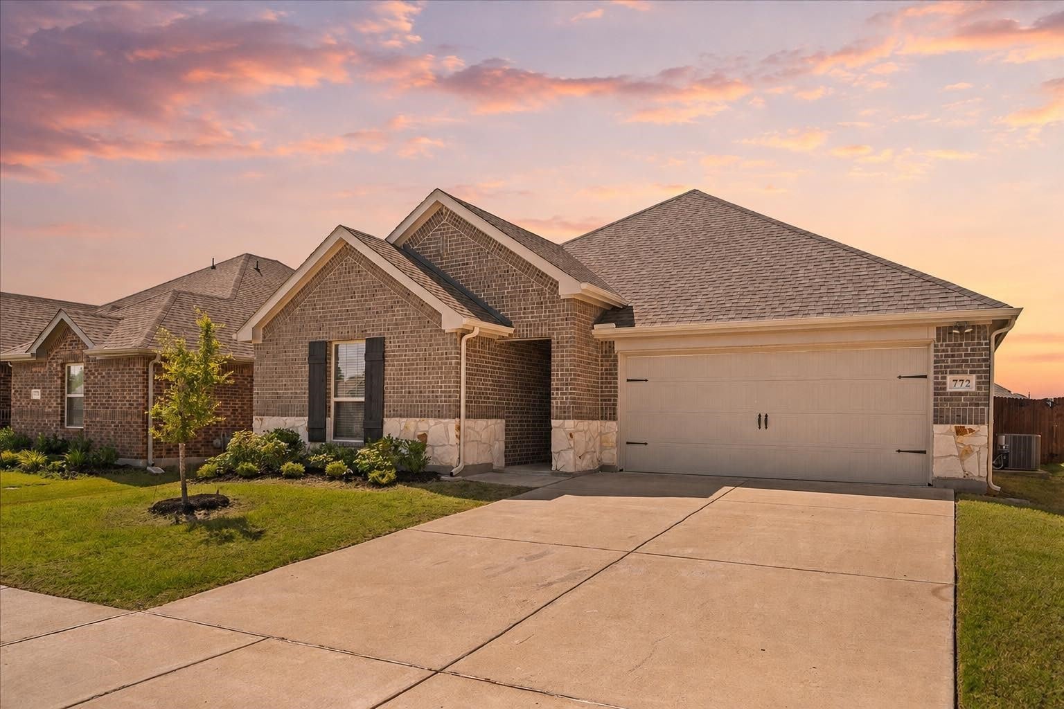 772 Soar Sky Way – photo 1