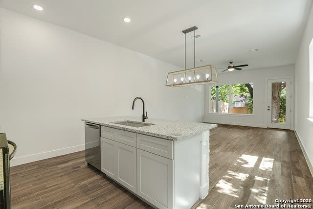 214 Connelly St – photo 5