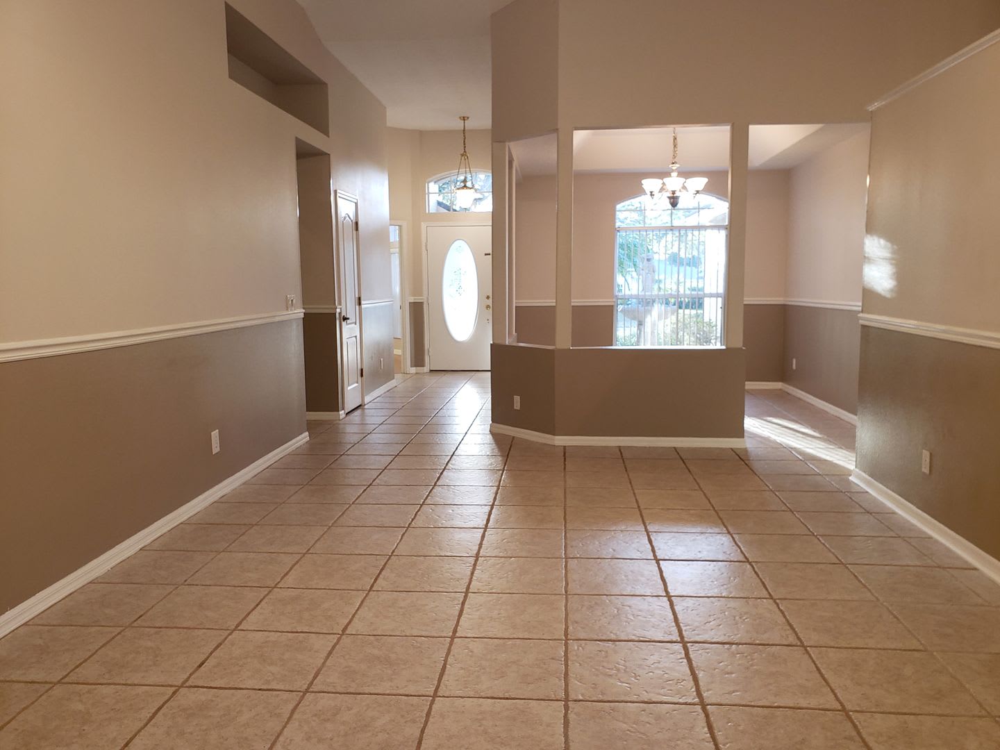 Sweetwater West. Gated Community. Contemporary 2047 htd sq.ft. 4/2.5 – photo 5