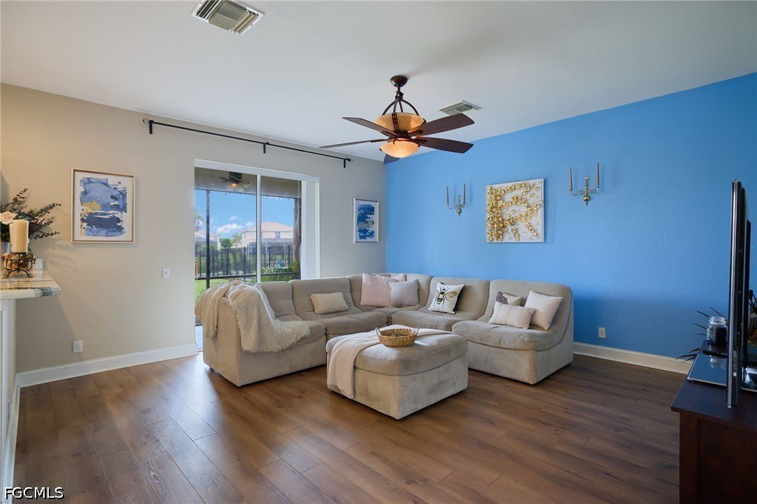 2059 Willow Branch Drive – photo 3