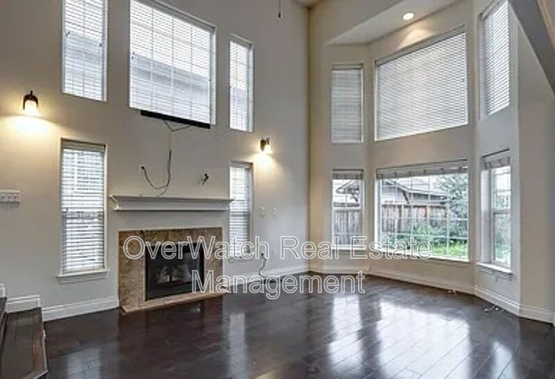 217 Skwentna Drive – photo 5