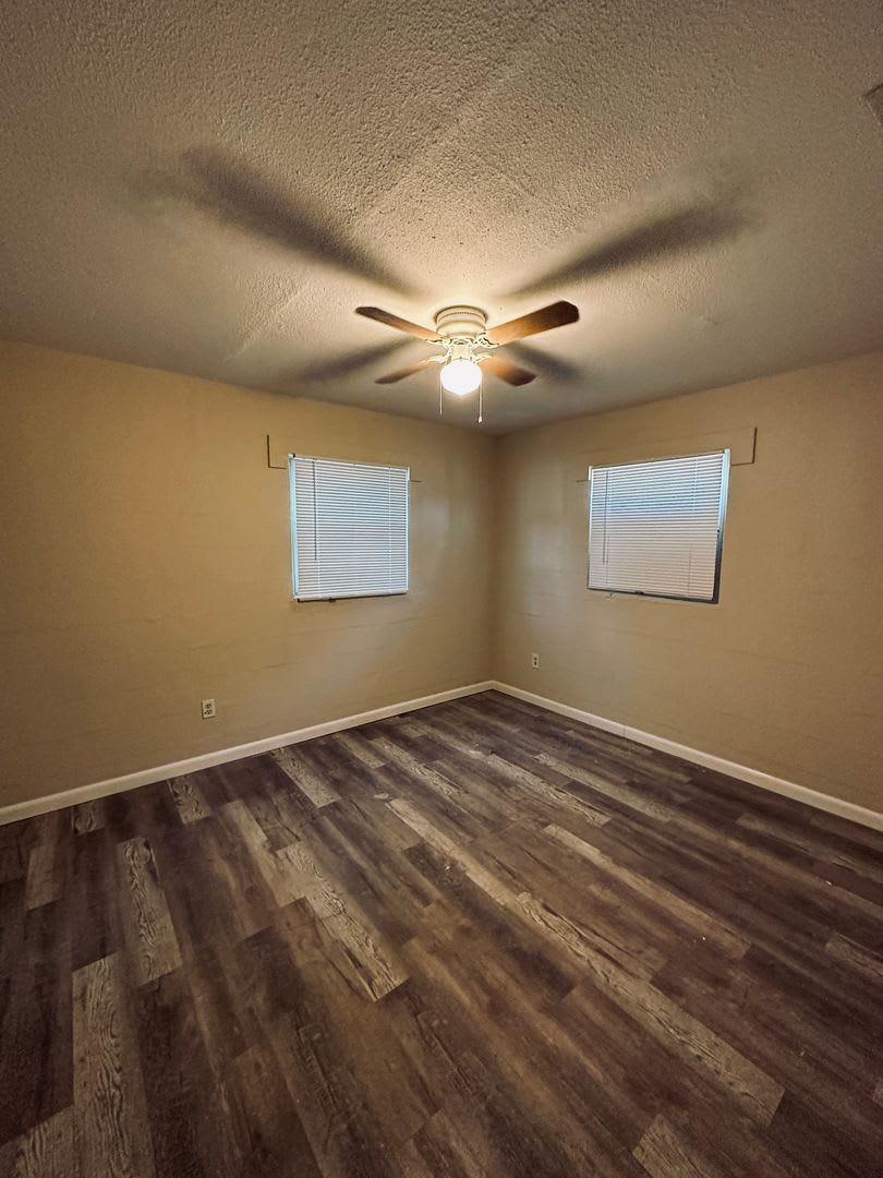 2 Bedrooms 1 Bath Titusville Duplex – photo 4