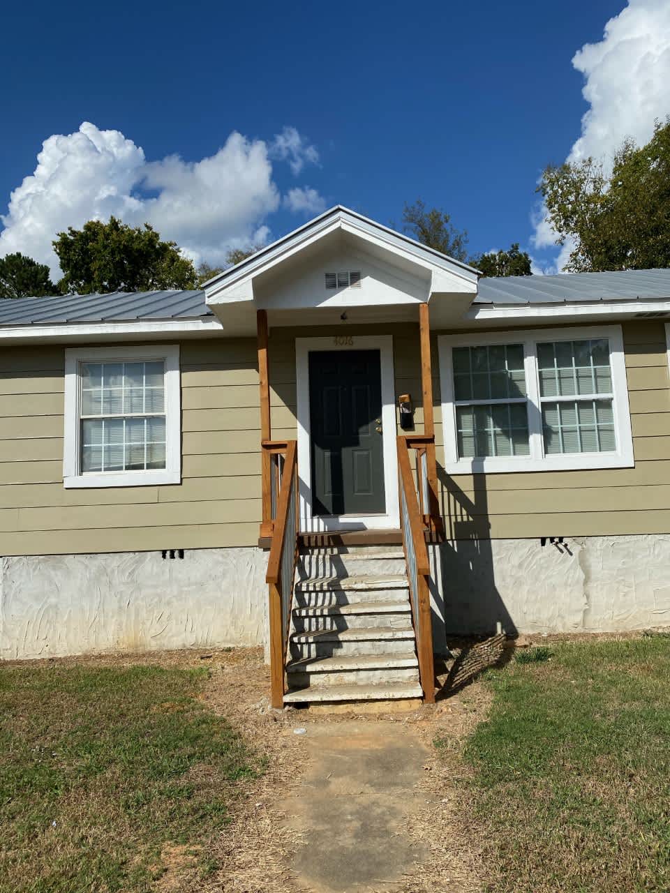 4016 36Th Avenue North 4016 – photo 1