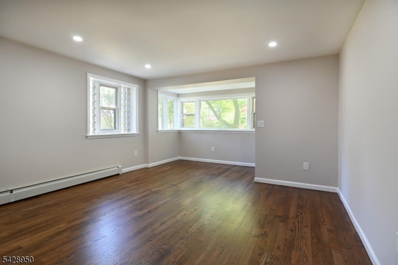 285 Orchard Ter – photo 2