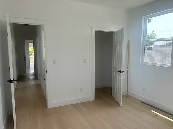 1805 S Berendo St – photo 3