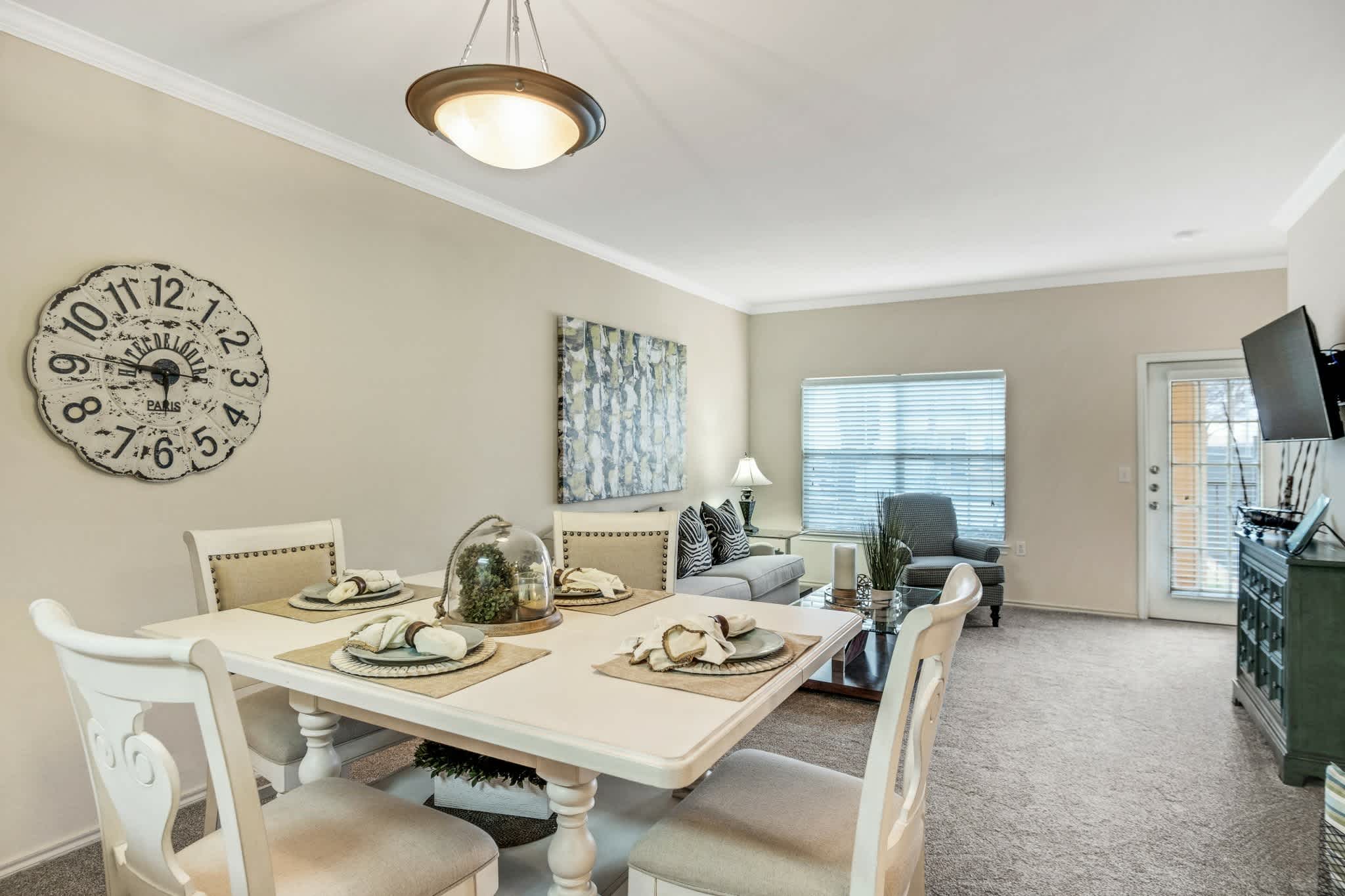 Springfield Apartments – photo 4