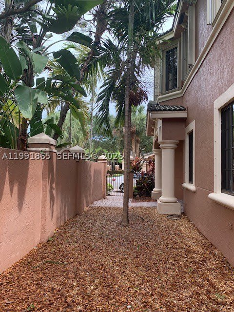 2800 Kinsington Cir – photo 4