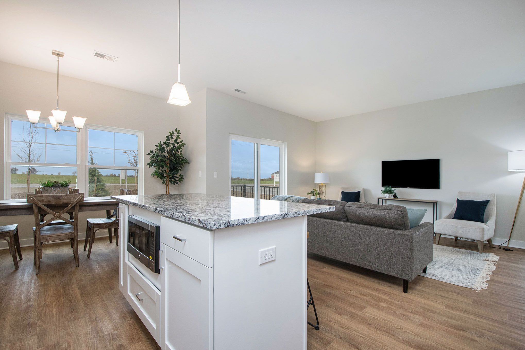 3454 Nina Ave – photo 5