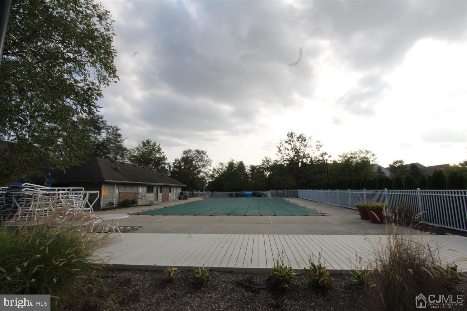 5310 RAVENS CREST Drive – photo 2