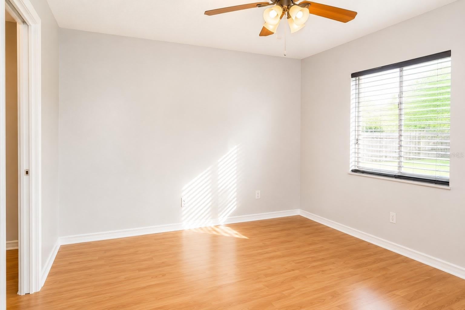 10032 PORTALE Avenue – photo 5