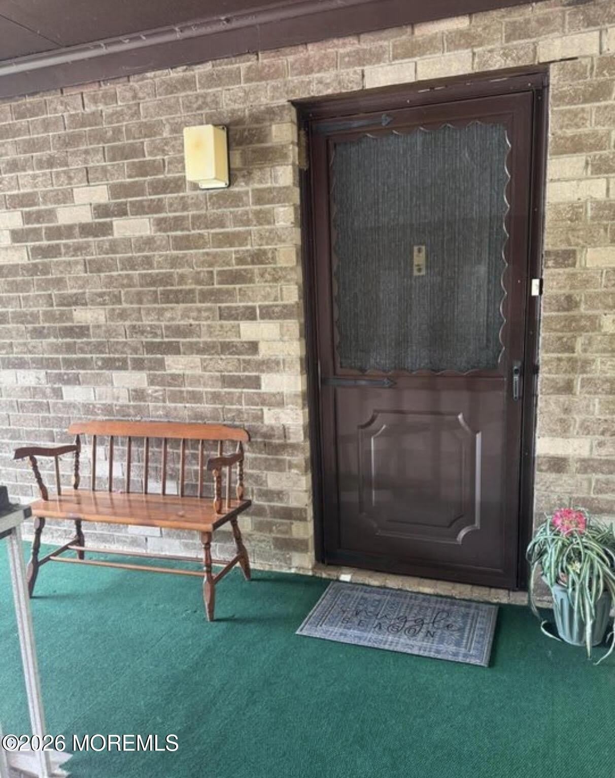 147 Amberly Drive – photo 2