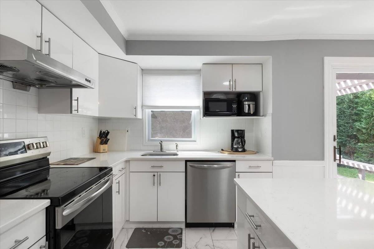 11 Glenwood Rd – photo 3