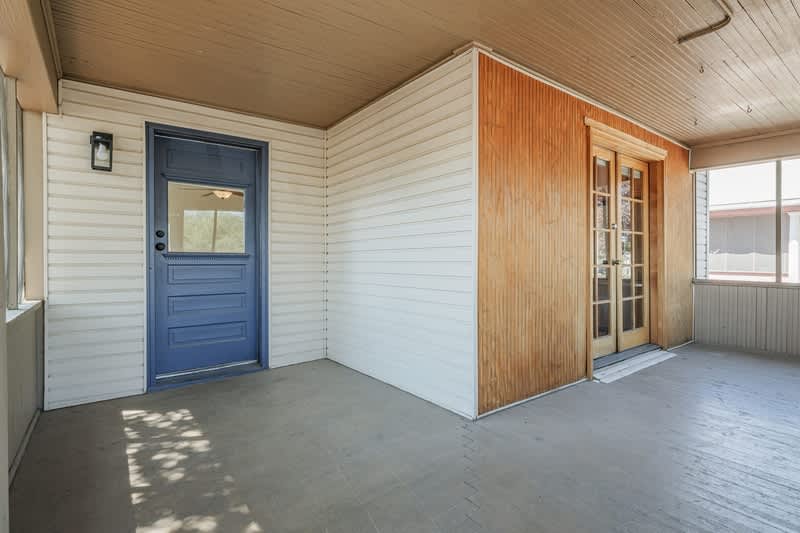 1219 Grand Avenue – photo 3