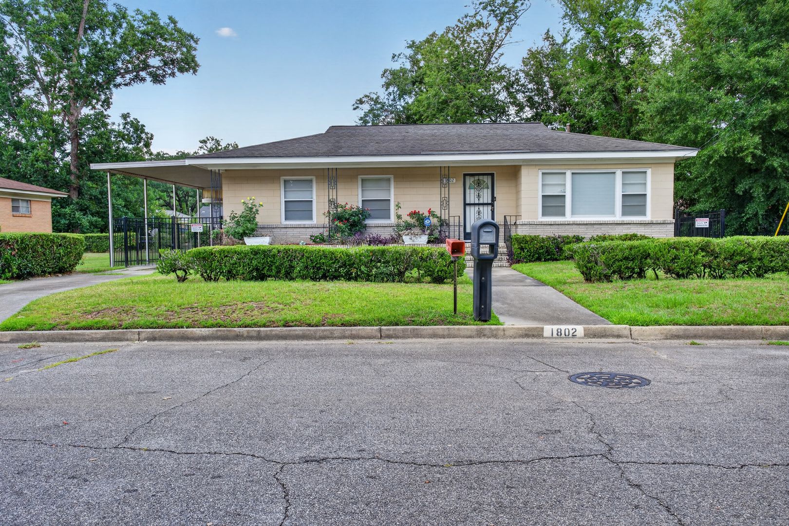 1802 Fitzgerald St – photo 1