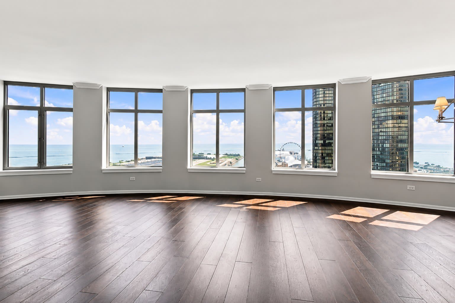 530 N Lake Shore Drive – photo 5