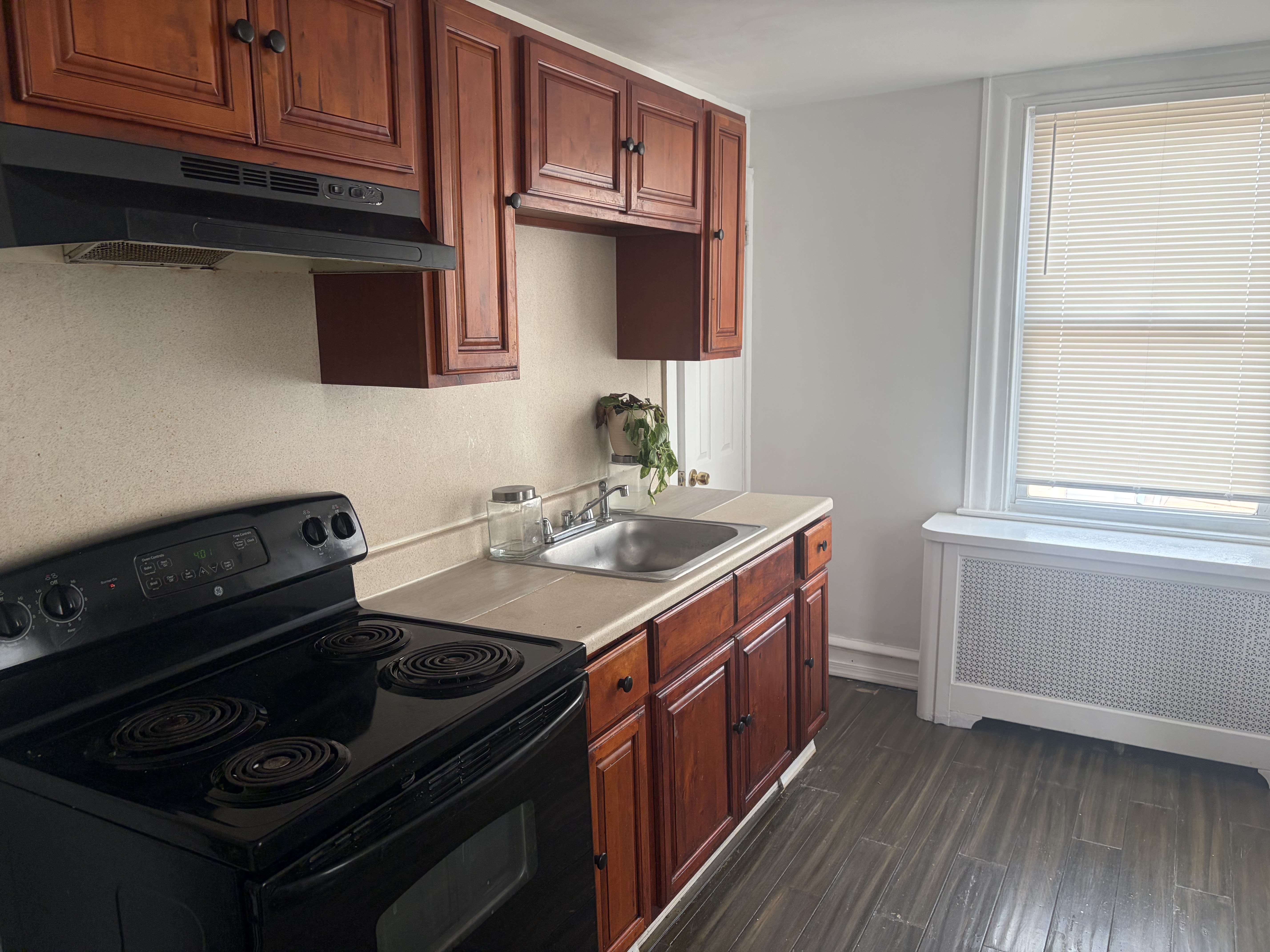 1901 Plymouth St – photo 1