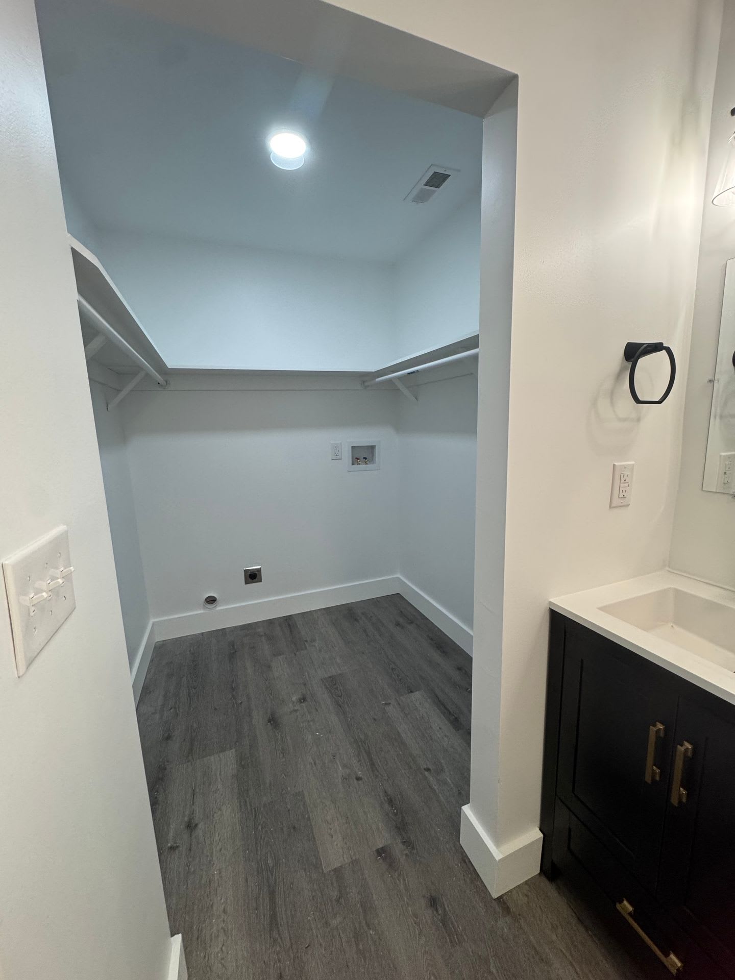 1 Bed, 1 Bath Apartment – photo 5