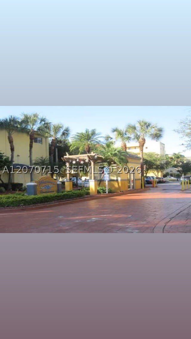 14902 SW 82nd Ln – photo 2