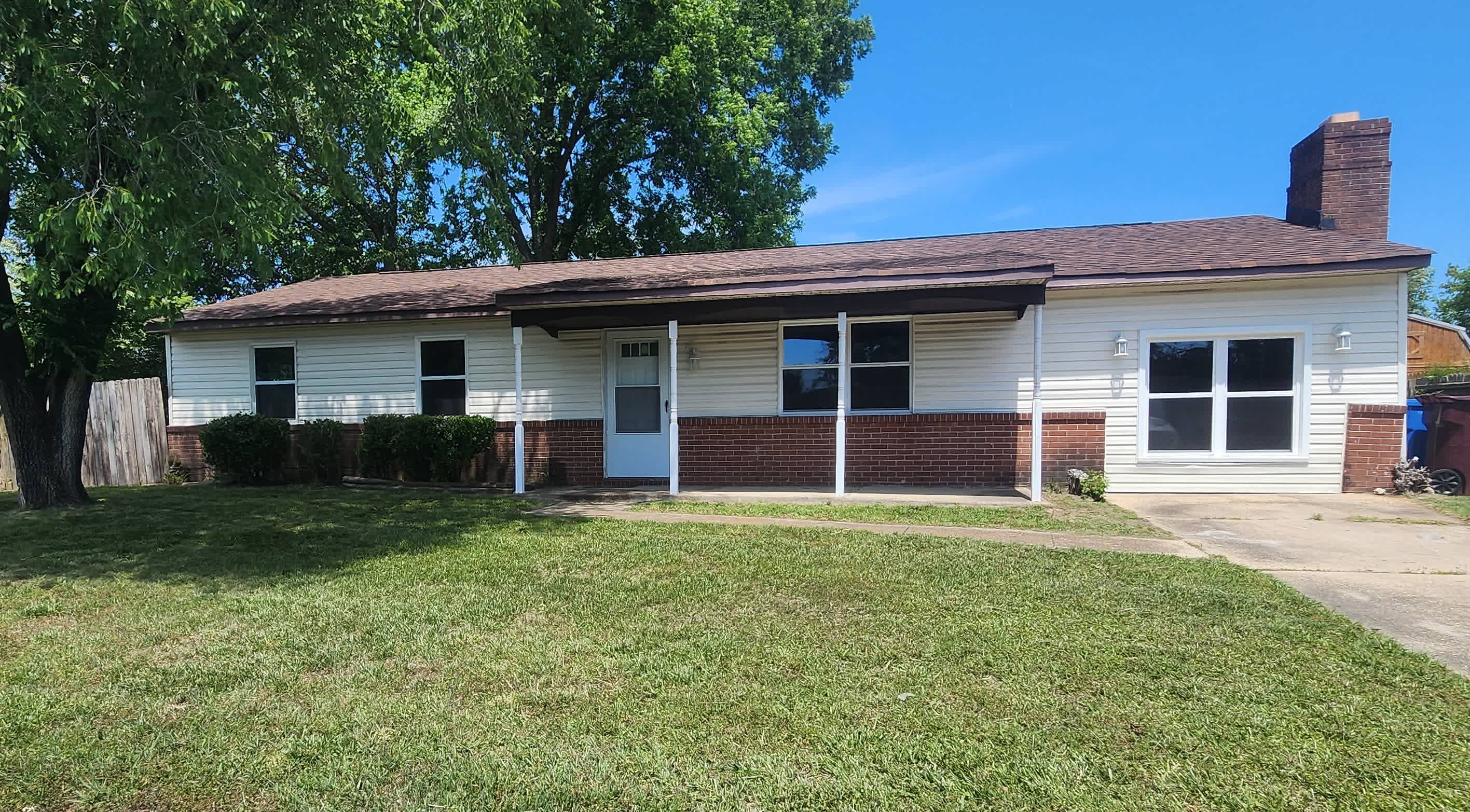 846 Drawbridge Drive – photo 1