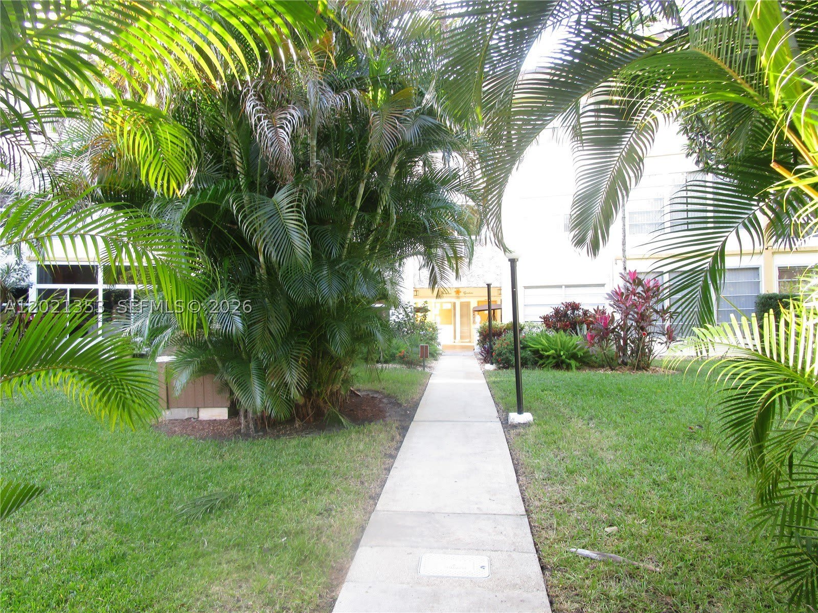 5111 W OAKLAND PARK BLVD – photo 5