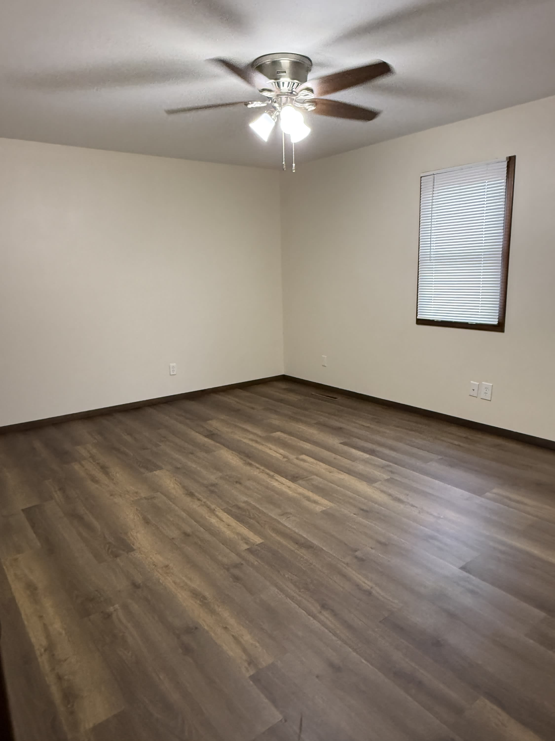 2600 Adams Street 3 – photo 2