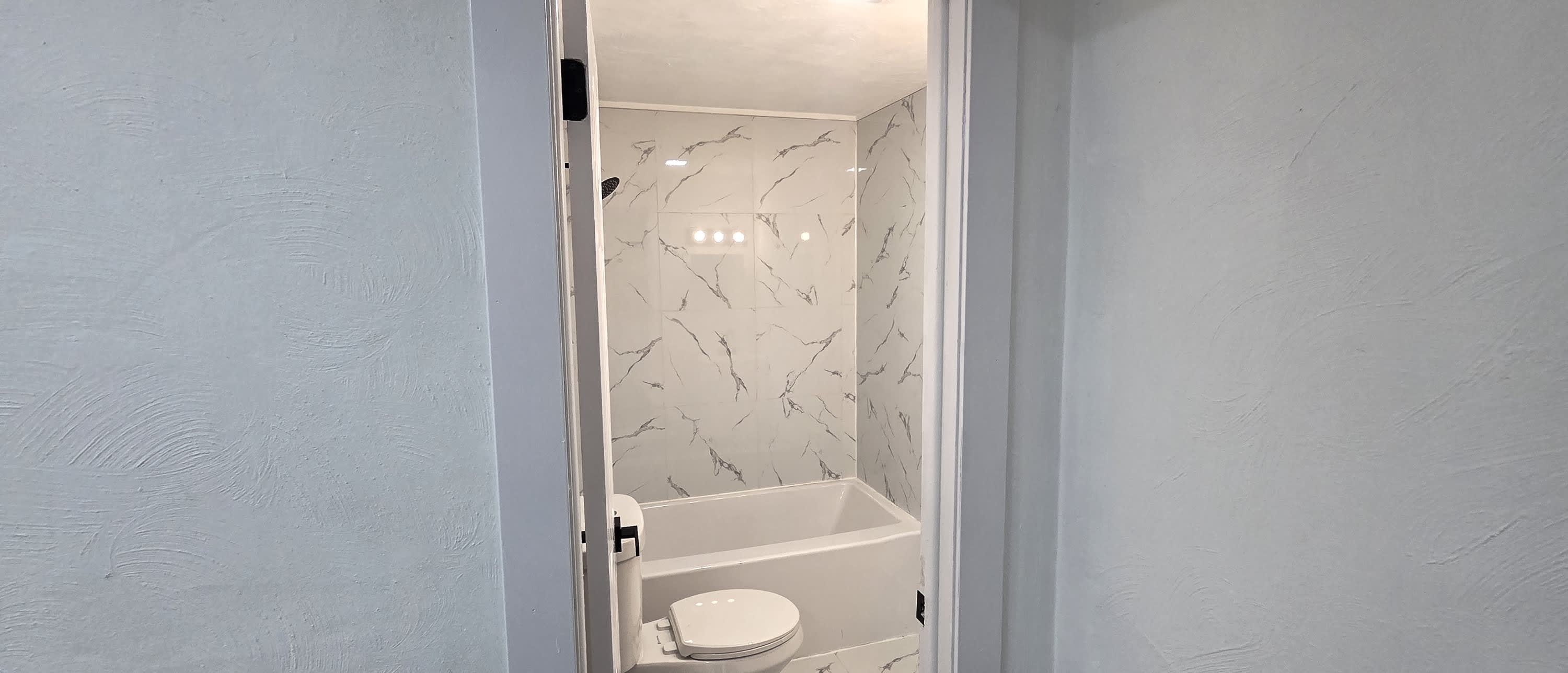 1023 Wallace Avenue – photo 5