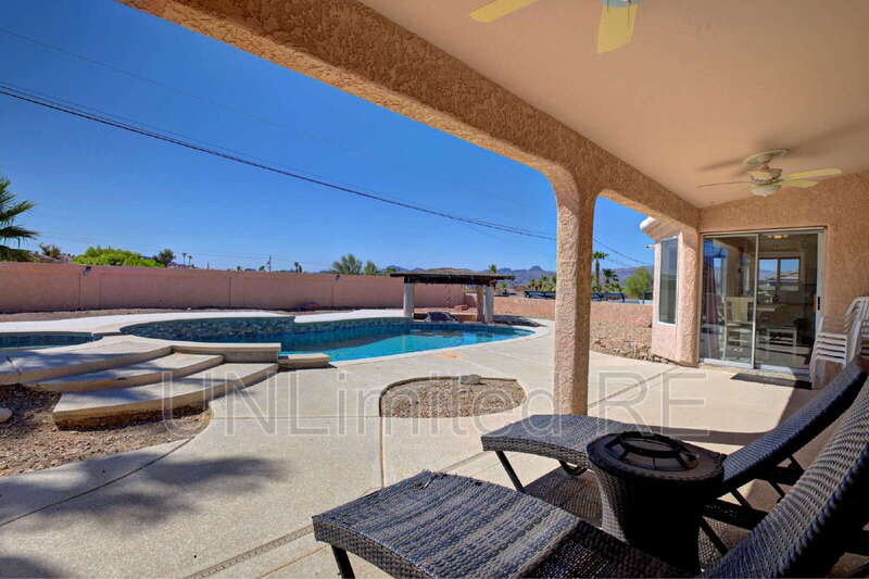 304 Acoma Blvd S – photo 3