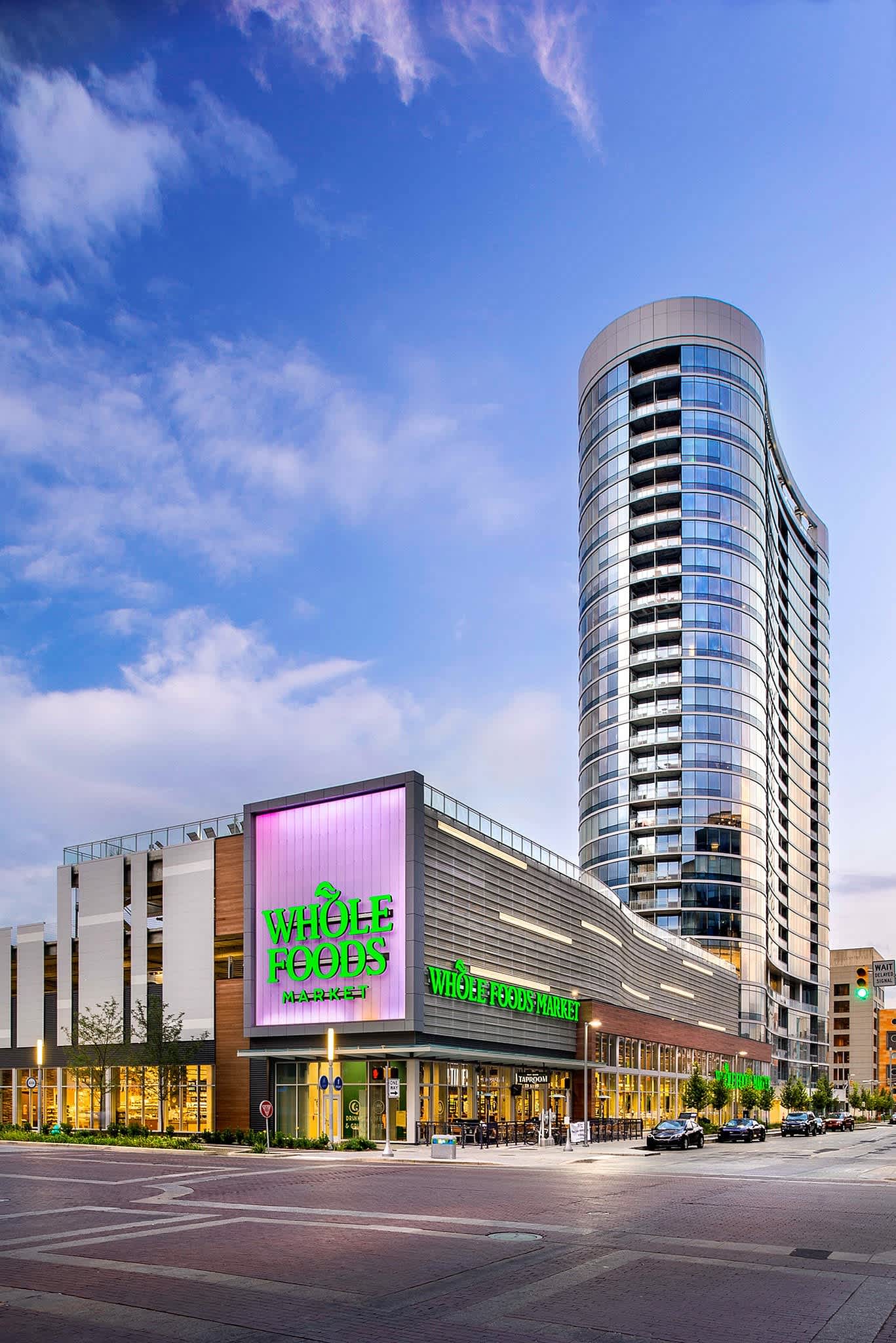 360 Market Square – photo 3