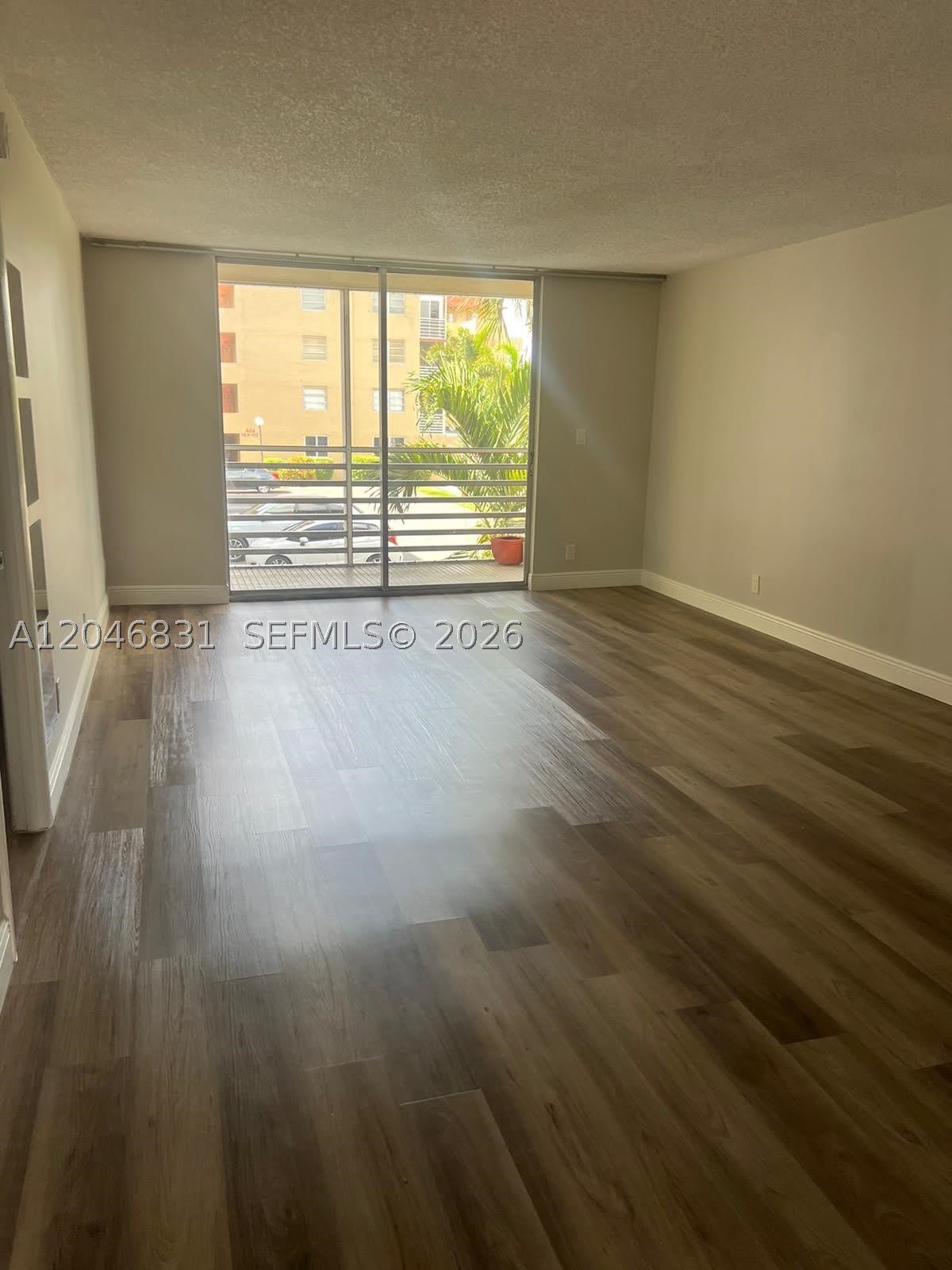 408 Nw 68Th Ave – photo 3