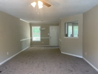 205 Coldsprings Ct – photo 2