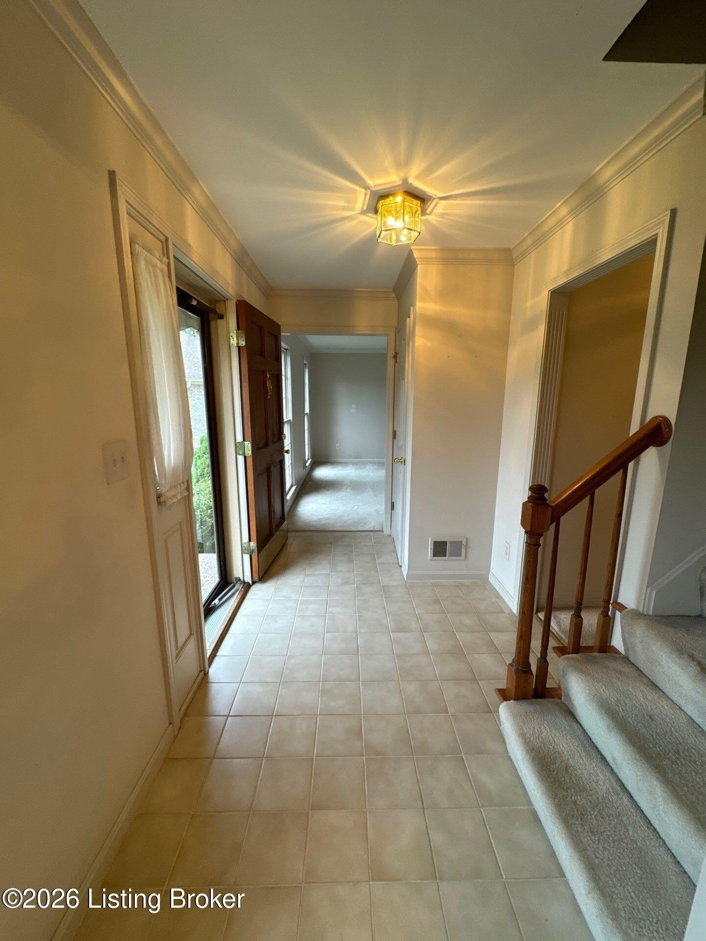 10985 Eagles Cove Dr – photo 4