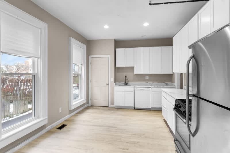 905 Ackerman Avenue – photo 2