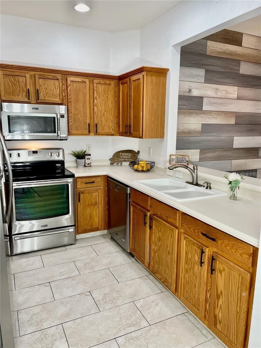 3762 PARKRIDGE Circle – photo 4