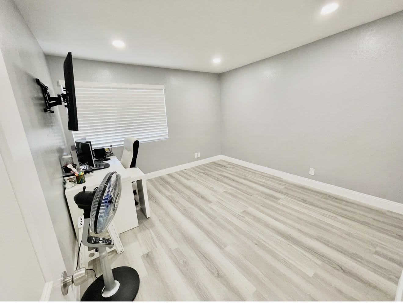 8322 Bolsa Avenue – photo 5