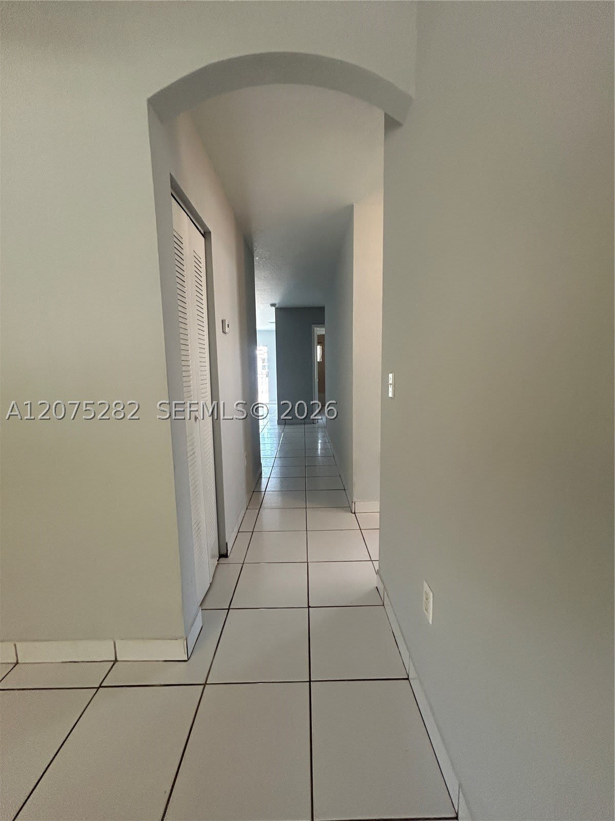 2421 NW 99th Ter – photo 5