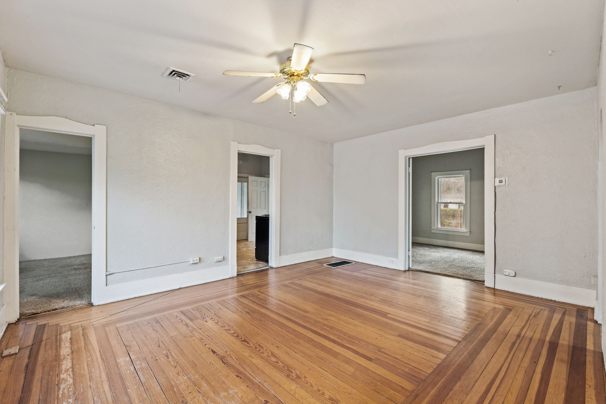 1532 North Chestnut Street – photo 3
