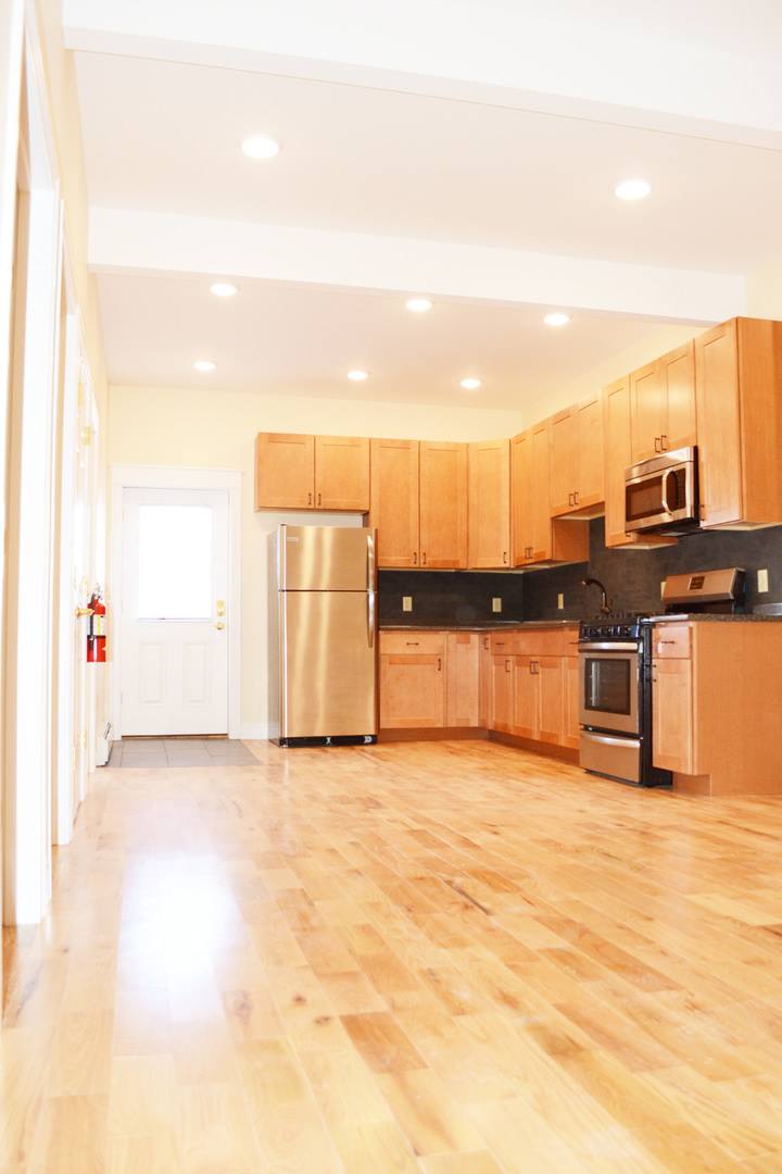 9 Bright St – photo 1
