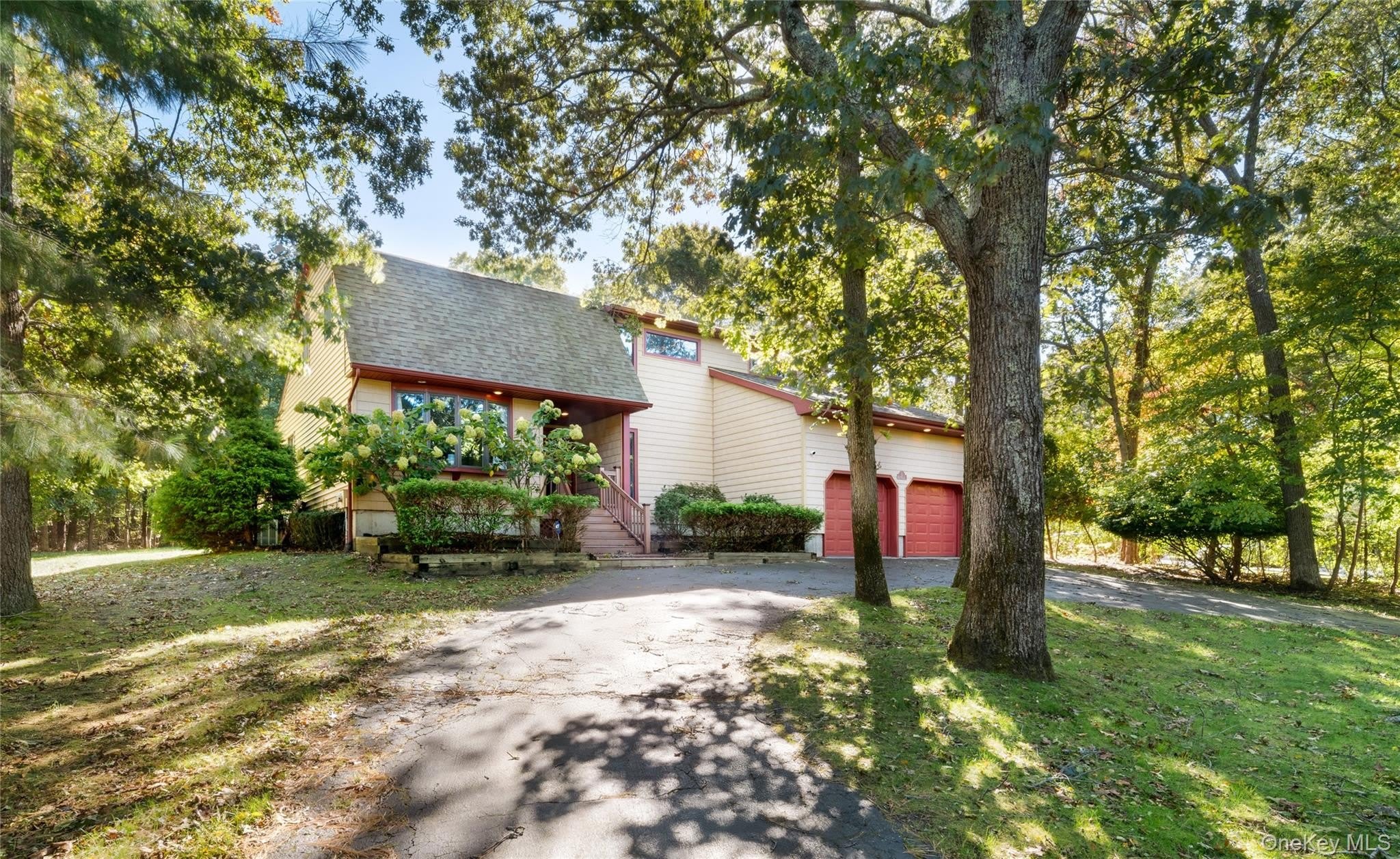5 Bay Woods Drive – photo 2