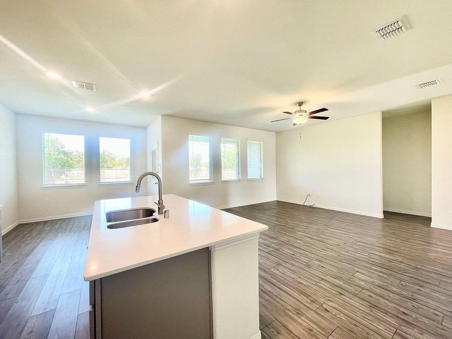 4619 Cleves Ave – photo 5