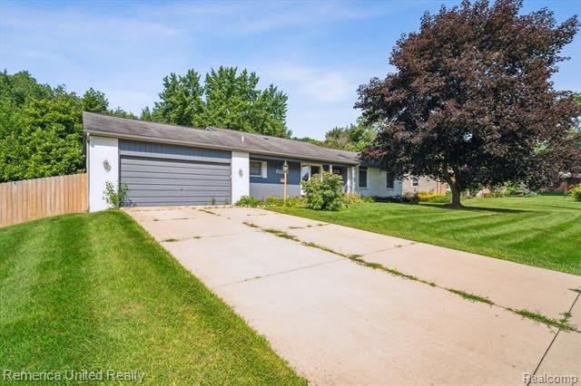 3650 Hazelton Avenue – photo 2