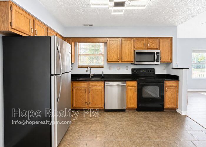 3511 Silver Oak Court – photo 5