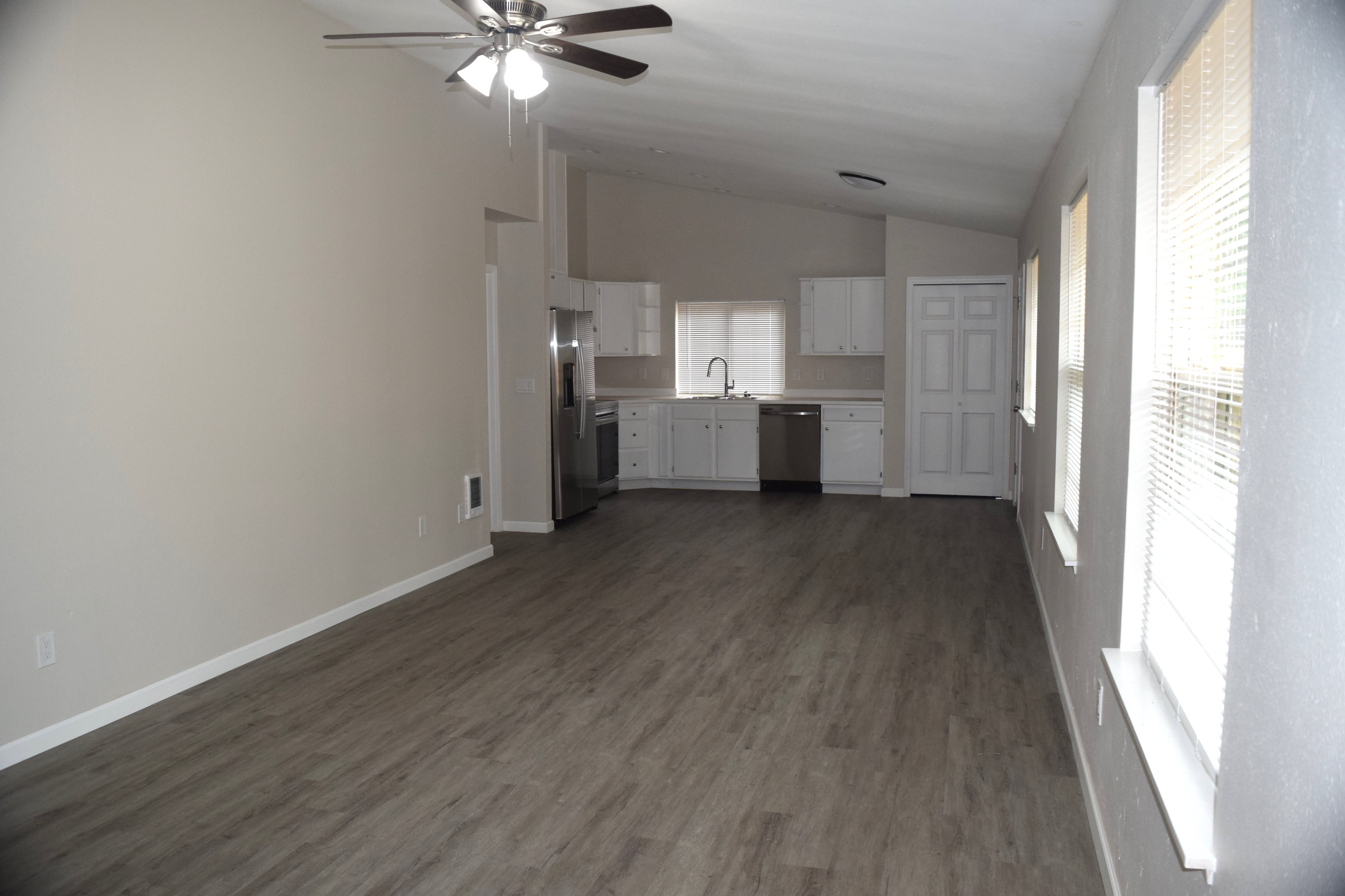 7317 Fair Oaks Rd Se – photo 4