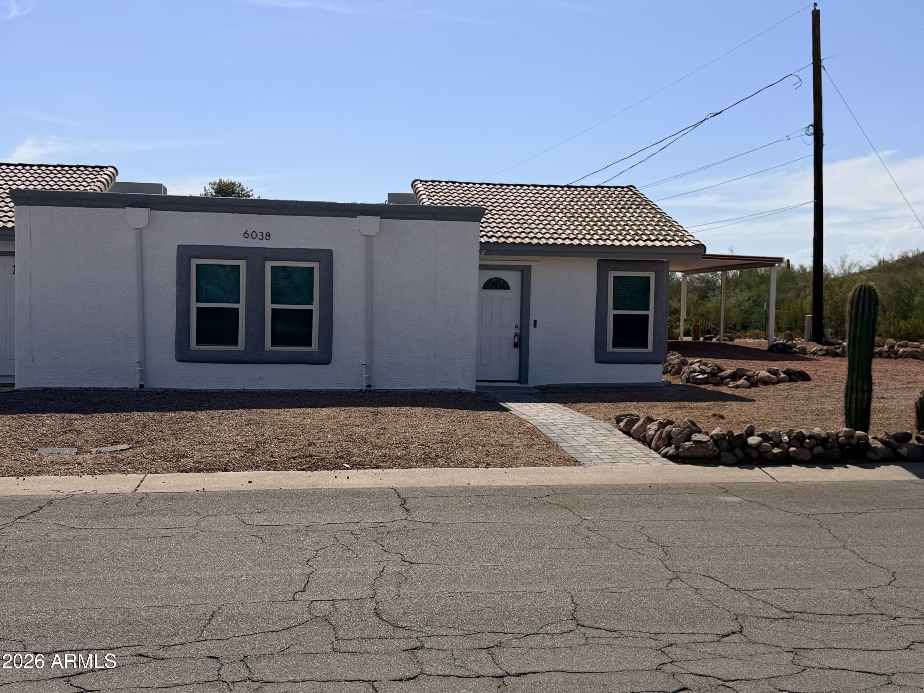 6038 S ALAMEDA Road – photo 2