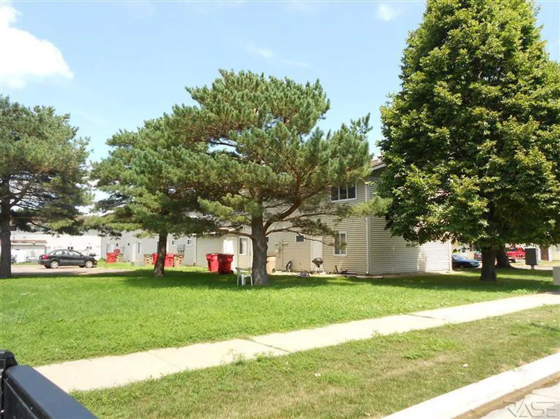 Marion Park Townhomes – photo 1