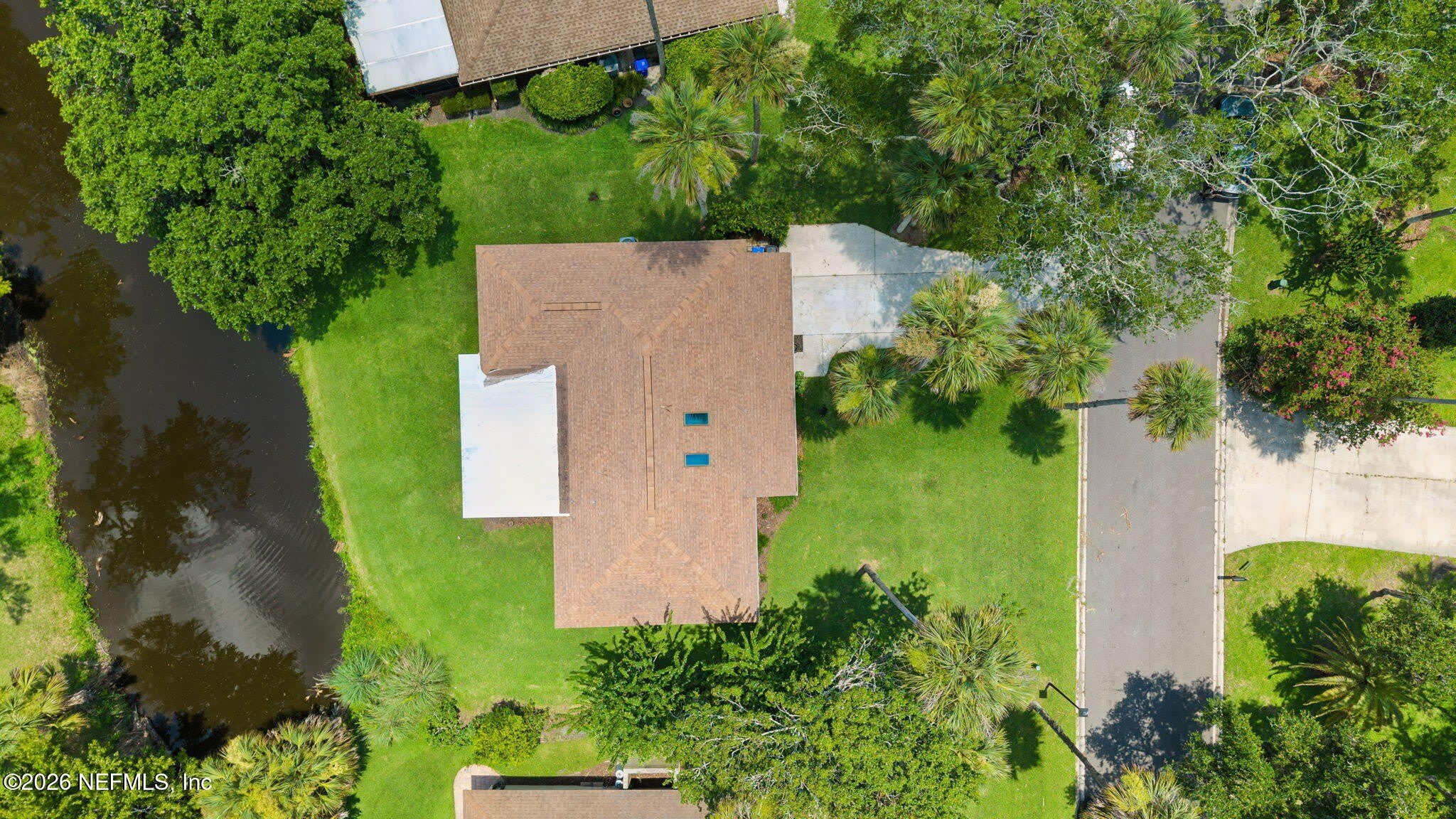 599 ALHAMBRA Lane N – photo 5