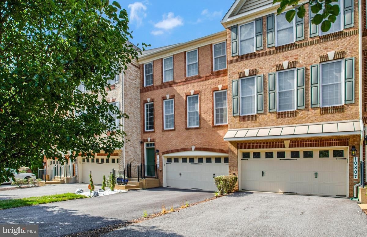 10805 LARIAT Way – photo 2